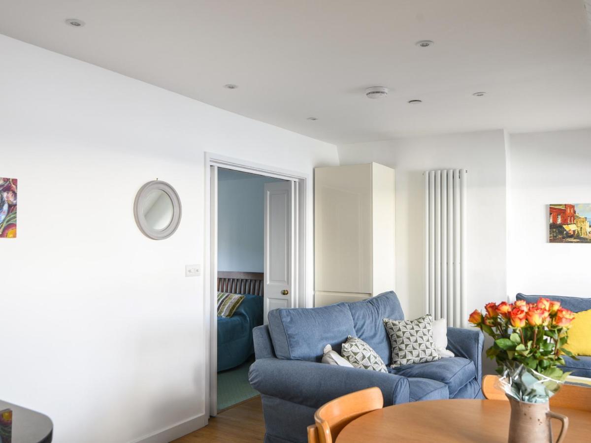 Seascape Apartment Lyme Regis Bagian luar foto